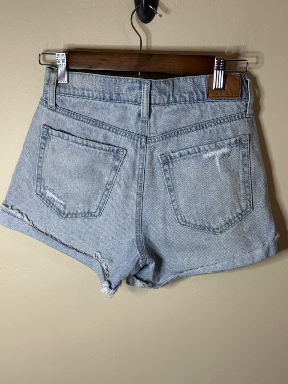 Aeropostale Size 2 Light Blue Distressed High Rise Jean Shorts - 2.5” Inseam - Picture 2 of 4